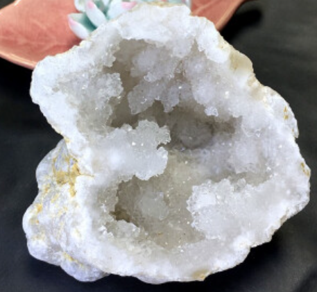 天然白玛瑙如何进口清关，您知道多少呢？