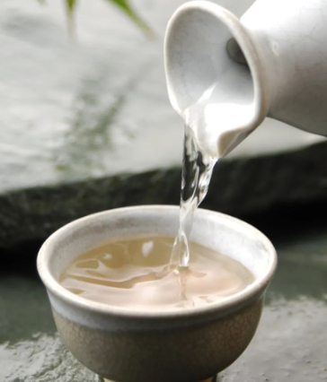 【进口知识】蒸馏酒进口清关需要准备哪些资料？